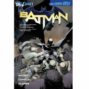 Batman Volume 1: The Court of Owls Paperback (The New 52)