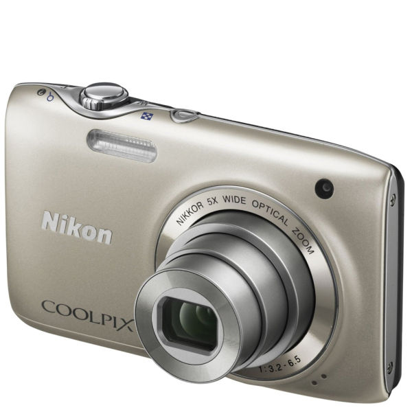 Nikon Coolpix S3100 Compact Digital Camera Silver (14MP, 5x Optical
