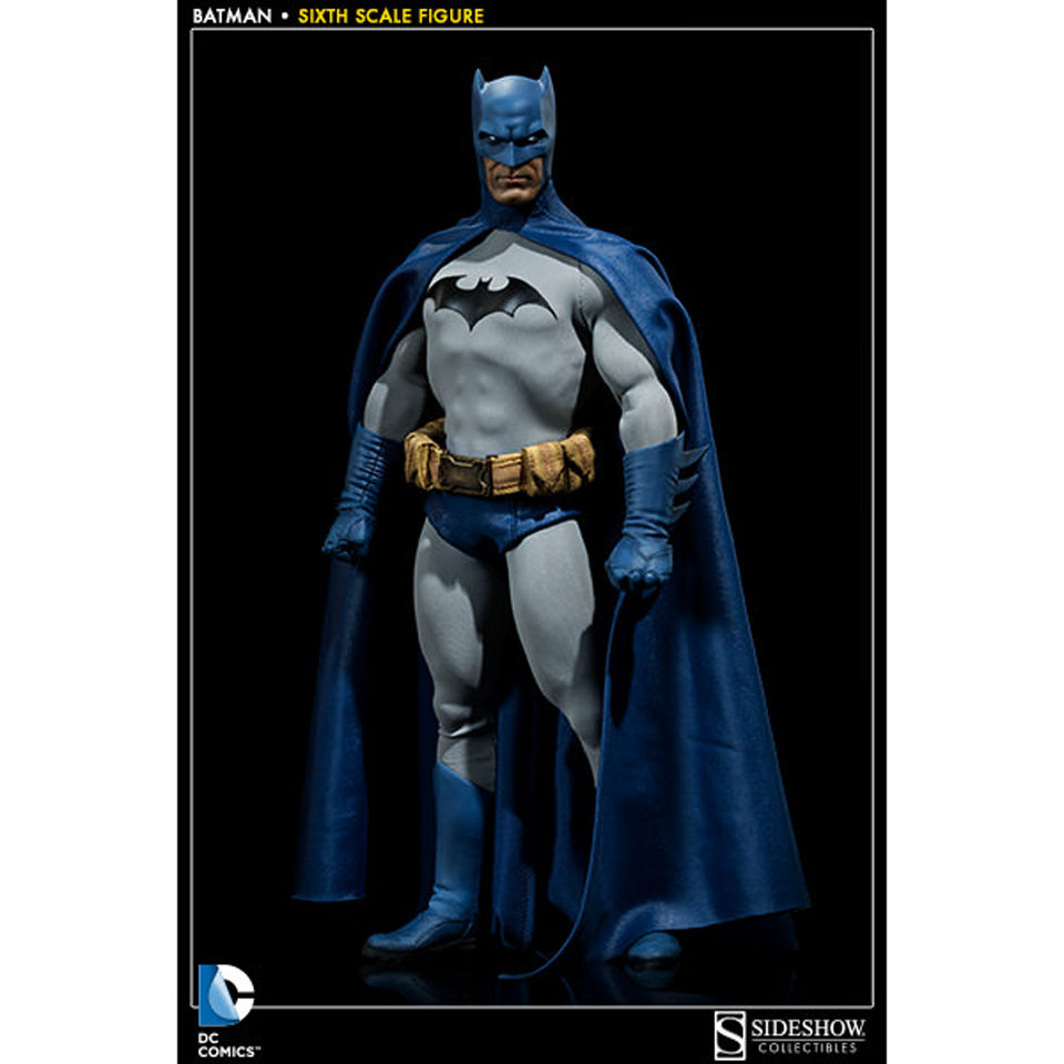 Sideshow Collectibles DC Comics Batman 12 Inch Figure Merchandise | Zavvi