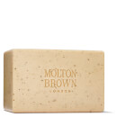 Molton Brown Re-charge Black Pepper Bodyscrub Bar 250g
