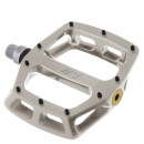 DMR V12 Magnesium Flat Pedal - 9/16"