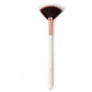 Luxie 560 Medium Fan Face Brush
