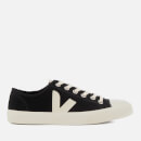 Veja Men's Wata Canvas Trainers - Black/White