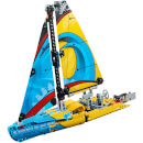 LEGO Technic: Racing Yacht (42074)