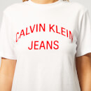Calvin Klein Jeans Women's Institutional Curved Logo Straight T-Shirt - Bright White