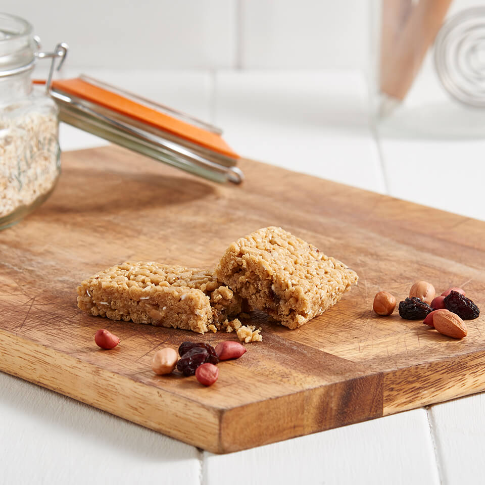 Meal Replacement Box of 50 Toffee, Nut and Raisin Bars Exante UK