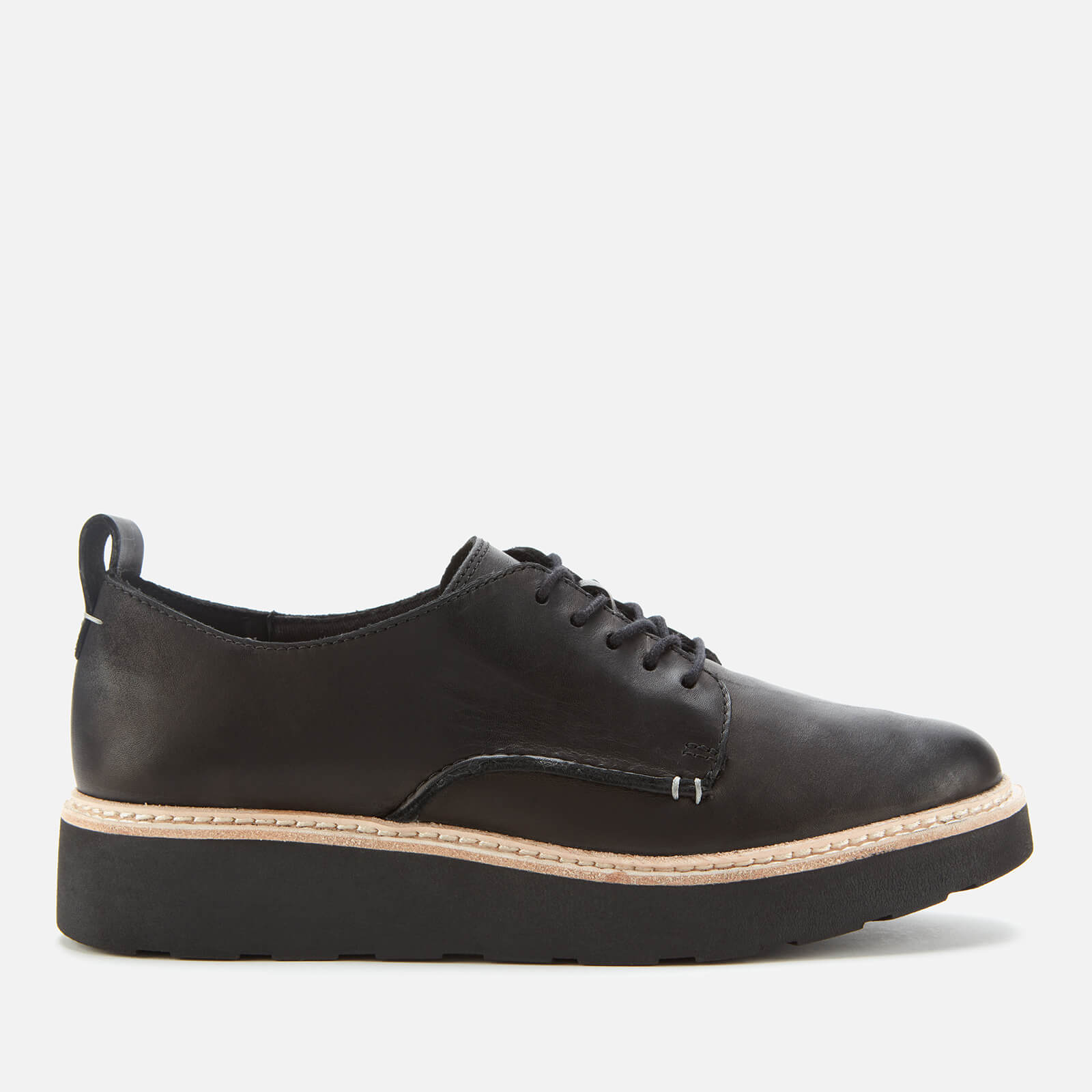 clarks leather shoes womens