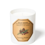 Carrière Frères Scented Candle Siberian fir & Galle Cinnamon - 185 g