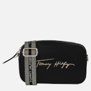 Tommy Hilfiger Women's Iconic Tommy Camera Bag Sign - Black