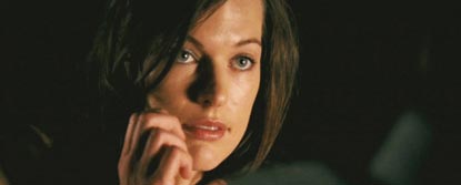 Lucetta Creeson Played By Milla Jovovich On A Mobile Phone