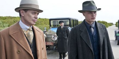 Still of Steve Buscemi and Michael Pitt