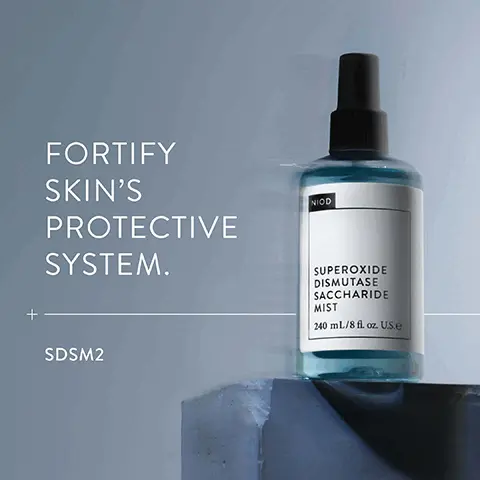Fortify skin's protective system, SDM2. A daily defence hydrator mist. Formulated with a network of advanced antioxidants. Protects against environmental stressors. Superoxide dismutase, an antioxidant enzyme derived from yeast, stabilised in a copper and zinc network. Key technologies. Highly-purified, ph balanced extract of malachite rock.