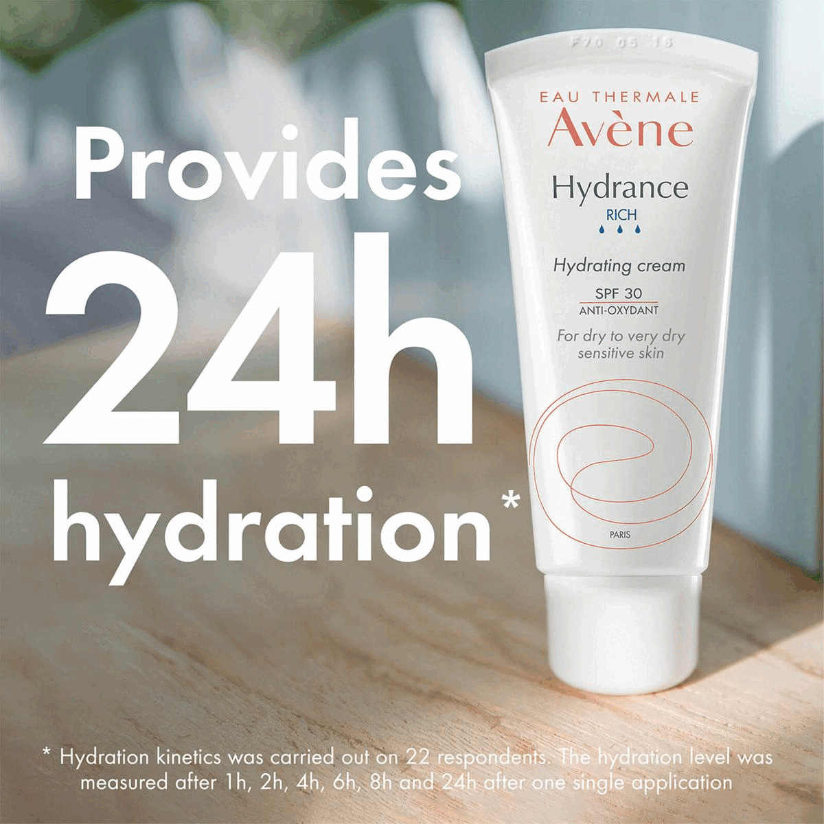 Provides 24h hydration. SPF 30 anti-oxydant. Discover the routine. Tested on sensitive skin, recommended by dermatologists.