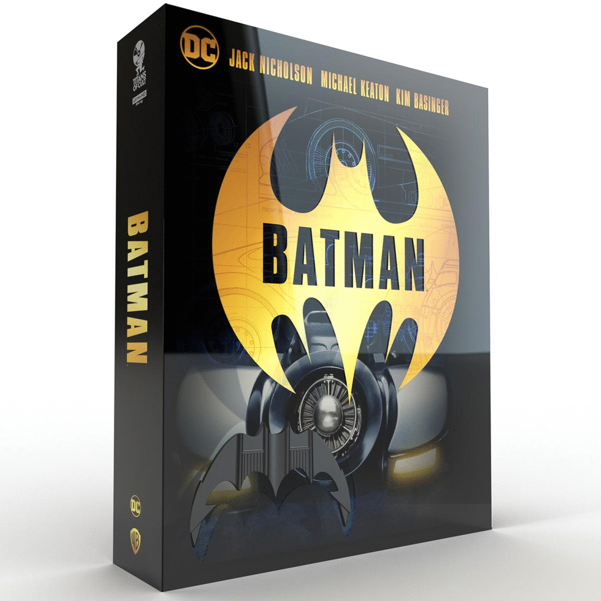Gif showing multiple images of the steelbook and contents