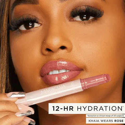 MARACUJA 12-HR HYDRATION "based on a clinical study of 33 subjects KHAIA WEARS ROSE Image 2, vegan & dermatologist tested ✓12-hr hydration Image 3, BALM PLUMP CRÈME FINISH FINISH GLOSSY BALM GLOSSY PLUMP FINISH SATIN COVERAGE BUILDABLE WHAT IT DOES HYDRATES COVERAGE BUILDABLE WHAT IT DOES PLUMPS COVERAGE MEDIUM WHAT IT DOES SMOOTHS