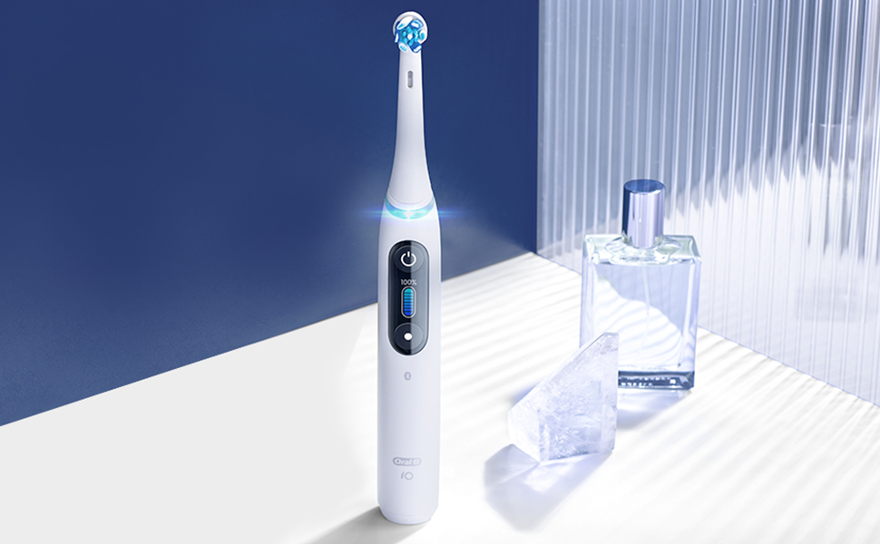 oral b io8 travel case