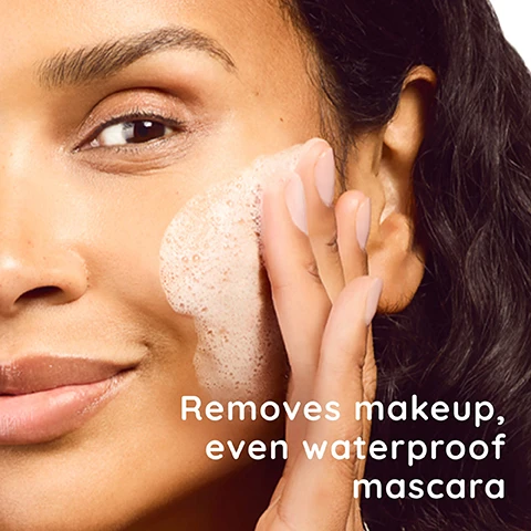 Image 1, Removes makeup, even waterproofmascara Image 2, NEWDERMATOLOGIST NEW TESTEDAveenoCALM+ RESTOREFOR SENSITIVE SKIN FOAMING CLEANSERREMOVES MAKEUP GEL TO FOAMTransformsfrom a gel to agentle foam Image 3, Helps to maintain the skin's moisture barrier Image 4, With Soothing Oat, Calming Feverfew &Hyaluronic AcidOo Image 5, Dermatologist testedFor sensitive skinFragrance freeSoap freeDERMATOLOGIST NEWAveenoCALM+ RESTOREFOR SENSITIVE SKIN FOAMING CLEANSERREMOVES MAKEUP GEL TO FOAM Image 6, Complete your sensitive skincare routine with theCalm+RestoreR RangeAveenoCALM RESTOREDERMATOLOGIST NEWTESTEDAveenoCALM+ RESTOREFOR SENSITIVE SKIN FOAMING CLEANSERREMOVES MAKEUP GEL TO FOAMFRAGRANCE FREENORMAL TO DRY SONAveenoCALM+ RESTORETRIPLE DAT SERUM200 ml30mlAveeno CALM+RESTOREOAT GEL MOISTURISER50ml