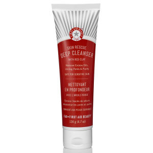 First Aid Beauty Skin Rescue Deep Cleanser (134 g)