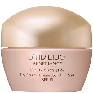 Дневной крем с комплексом против морщин 24 часа Shiseido Benefiance WrinkleResist24 Day Cream (50 мл)