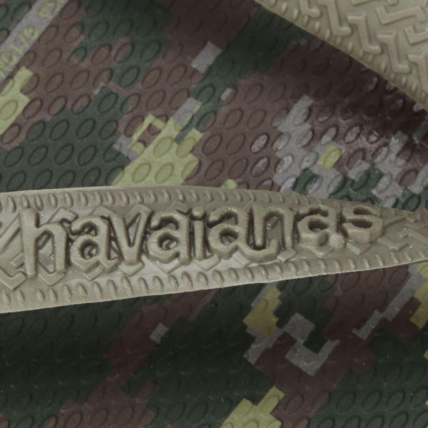 camo havaianas mens