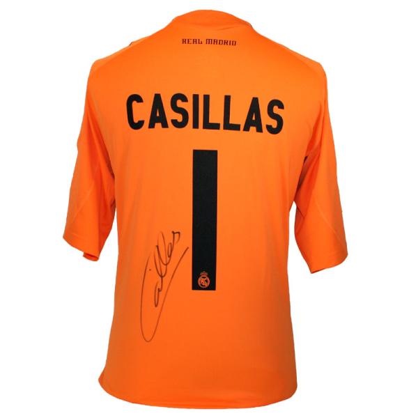 iker casillas signed jersey