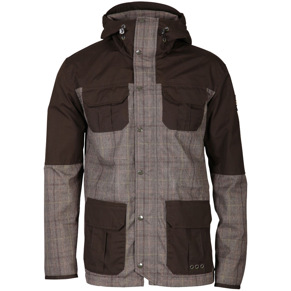 nicholas deakins tracksuit