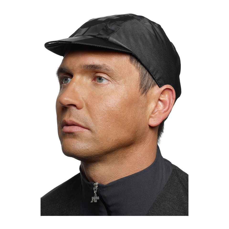 assos rain hat