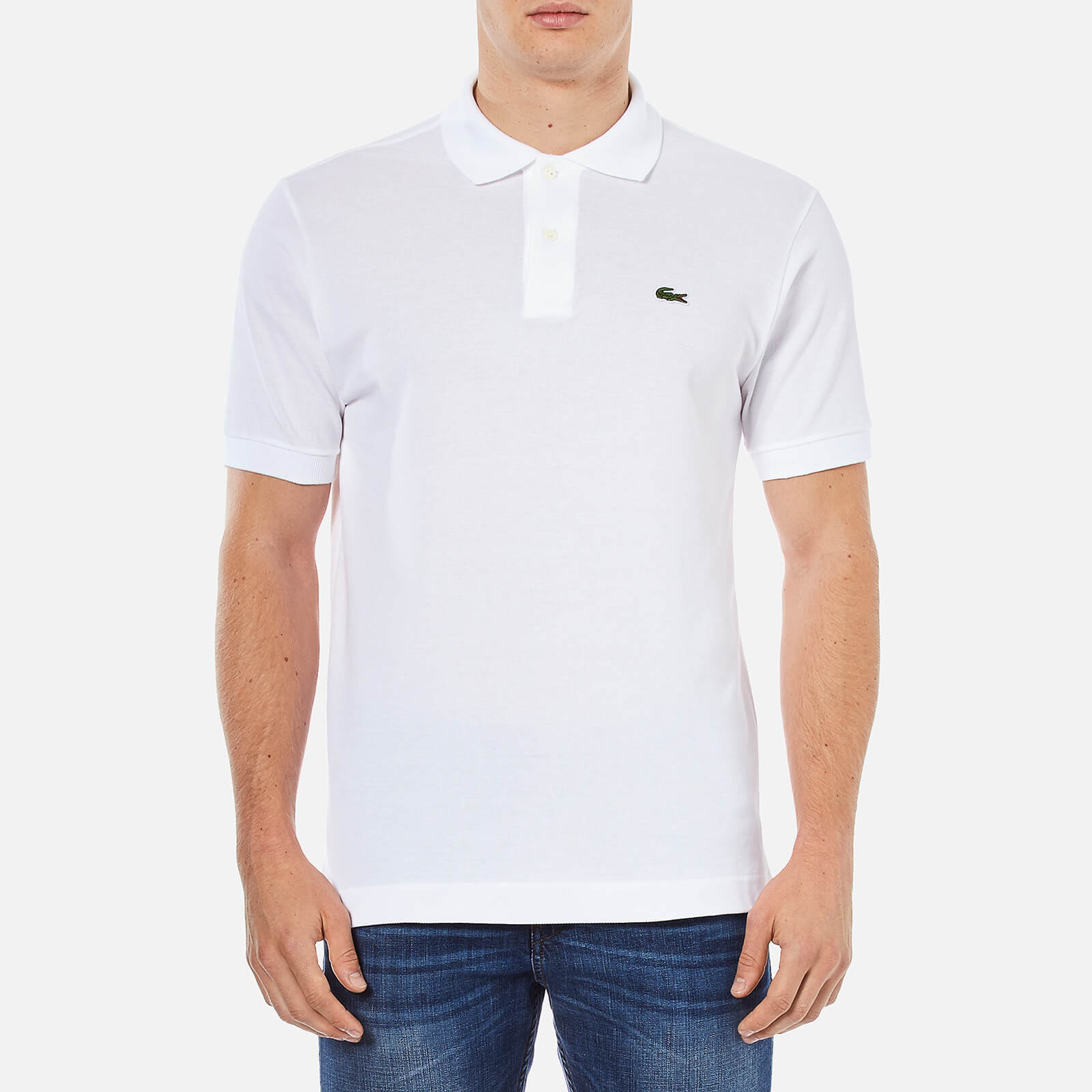lacoste classic fit