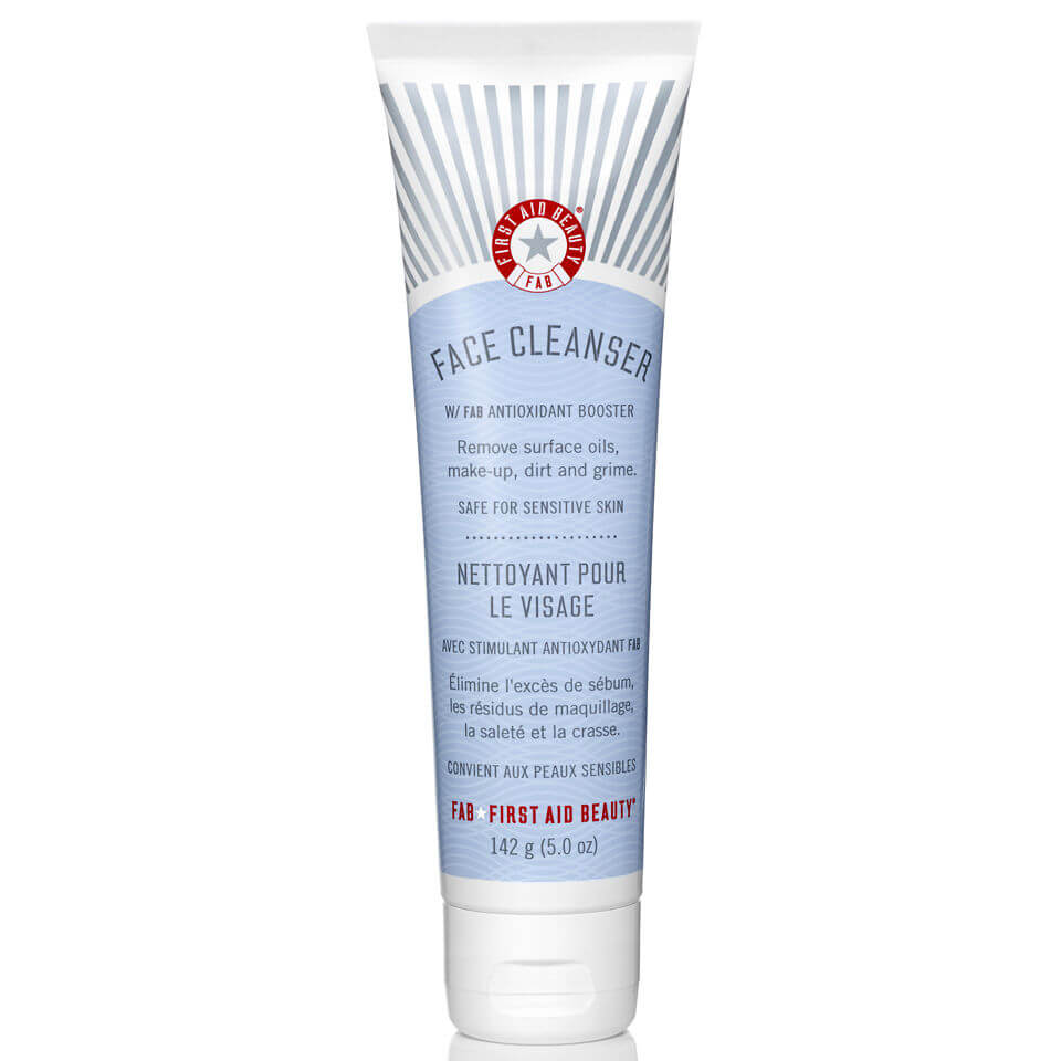 First Aid Beauty Face Cleanser (142g)的圖片搜尋結果