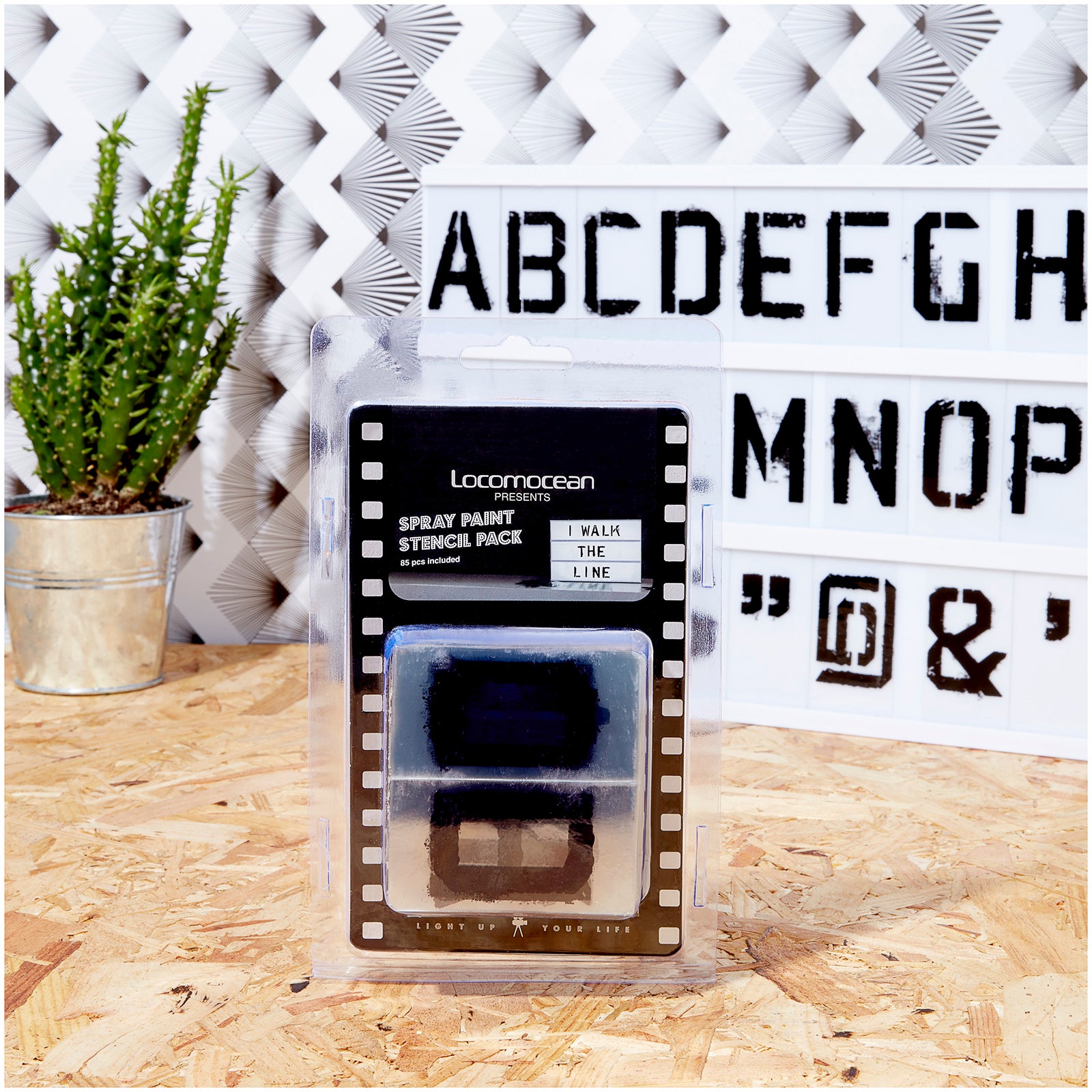 Lightbox Letters A4 Lightbox Accessories 293-Piece Cinematic Lightbox Letter Set - Black ...