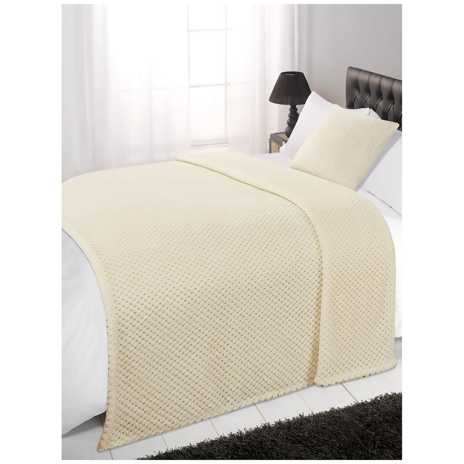 Dreamscene Cream Waffle Throw IWOOT