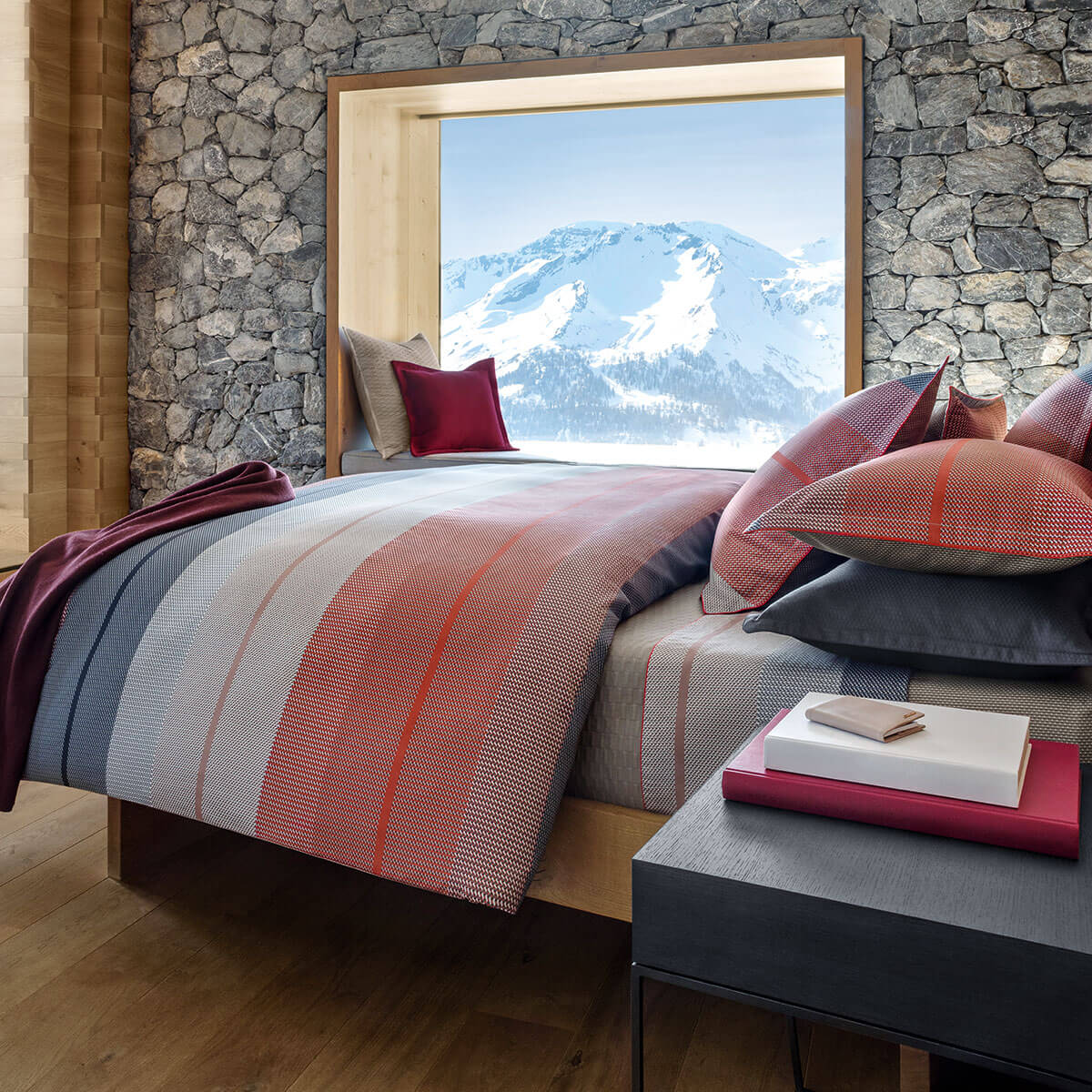 Hugo Boss Aran Poppy Duvet Cover Free Uk Delivery Over 50
