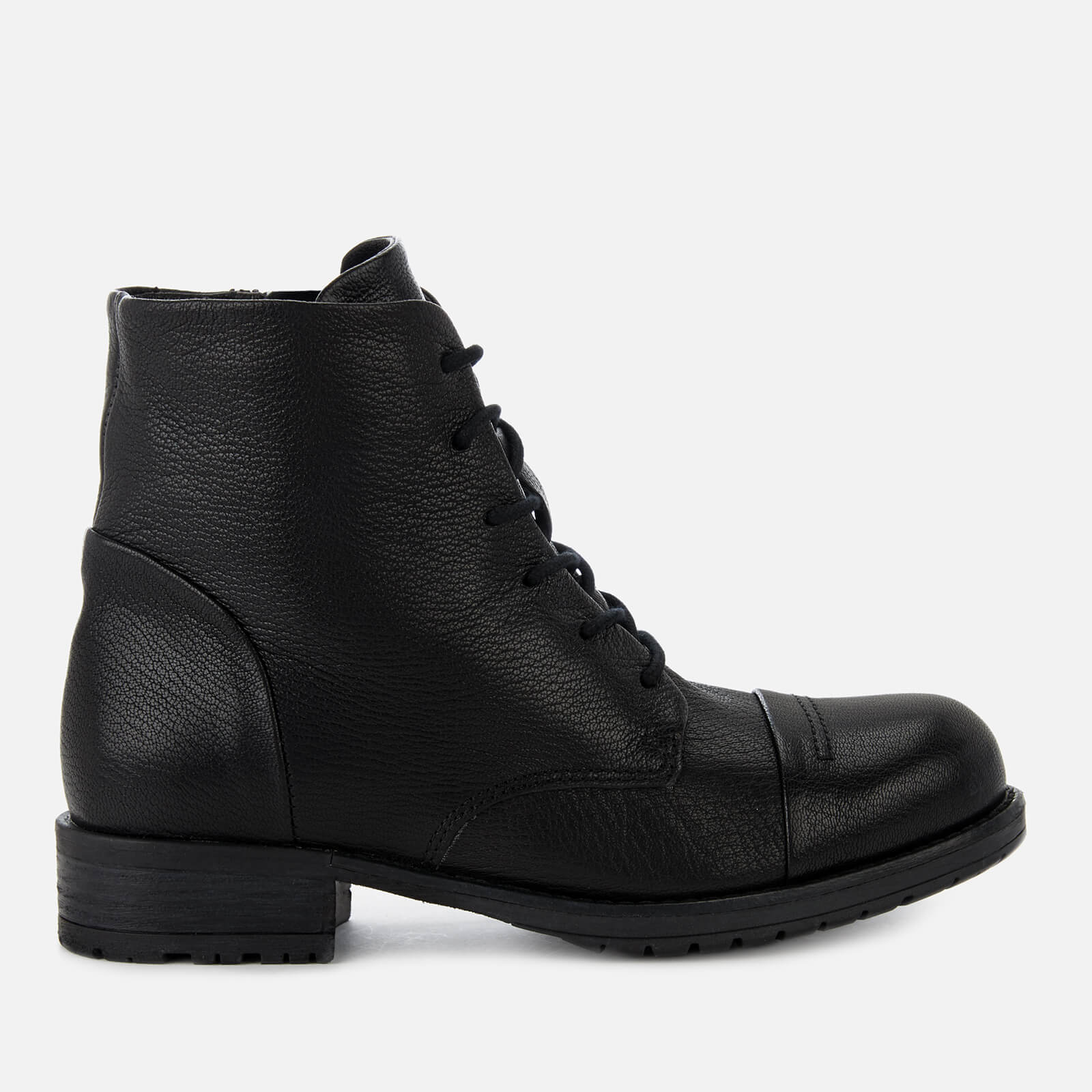 clarks women's lace up ankle boots