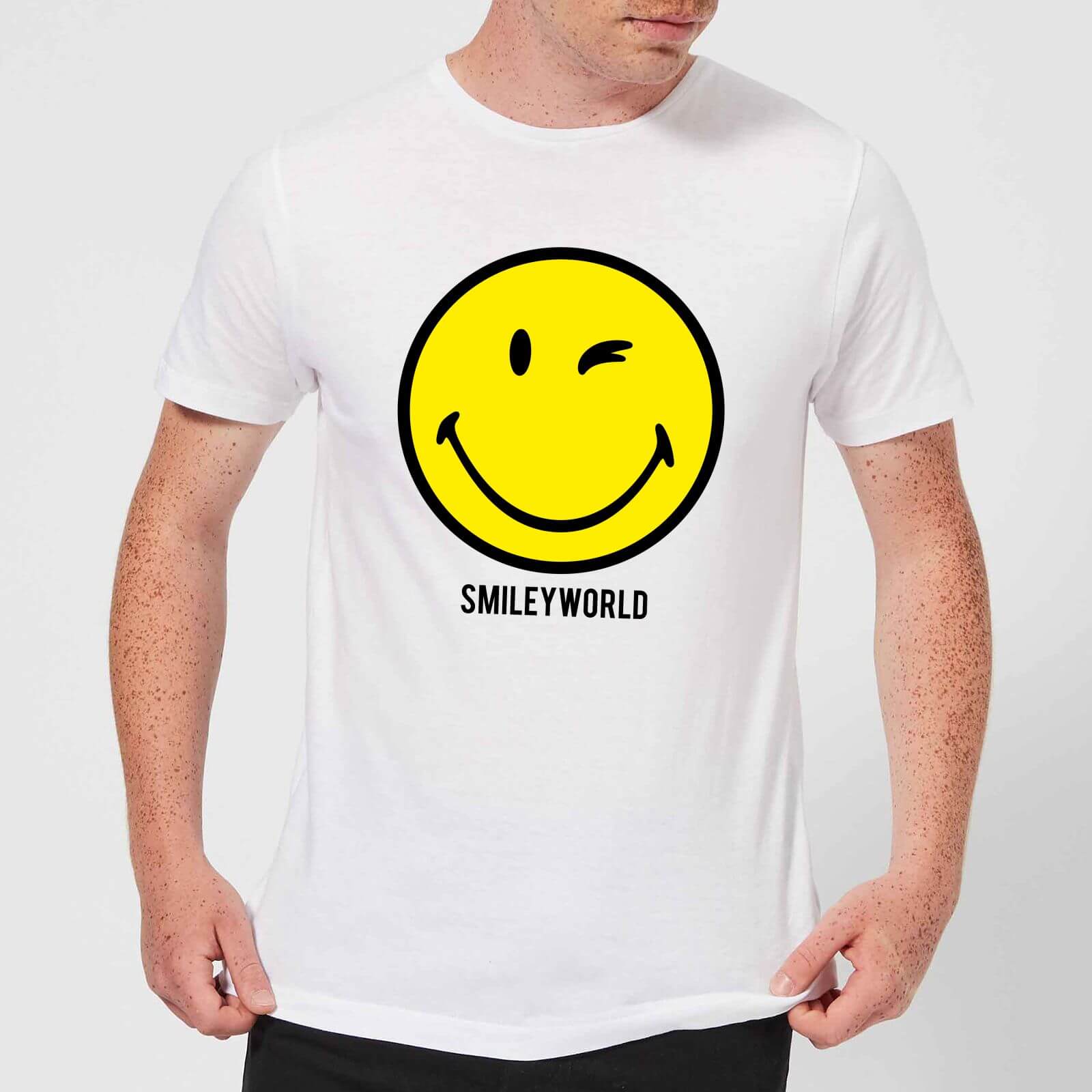 Smile shirts. Smiley одежда. Smiley World одежда. Футболка Smiley World. Smiley World одежда женская.