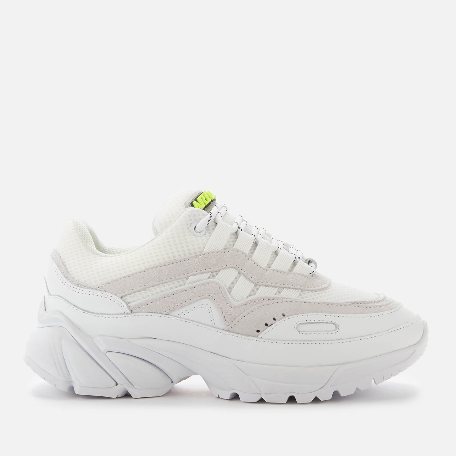 axel arigato trainers uk