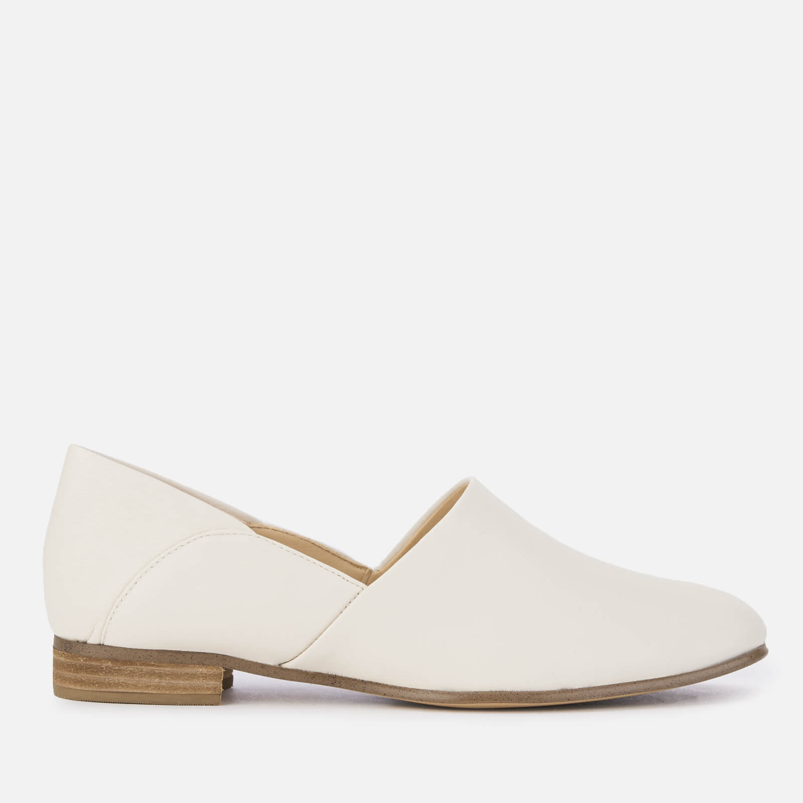 clarks pure tone white