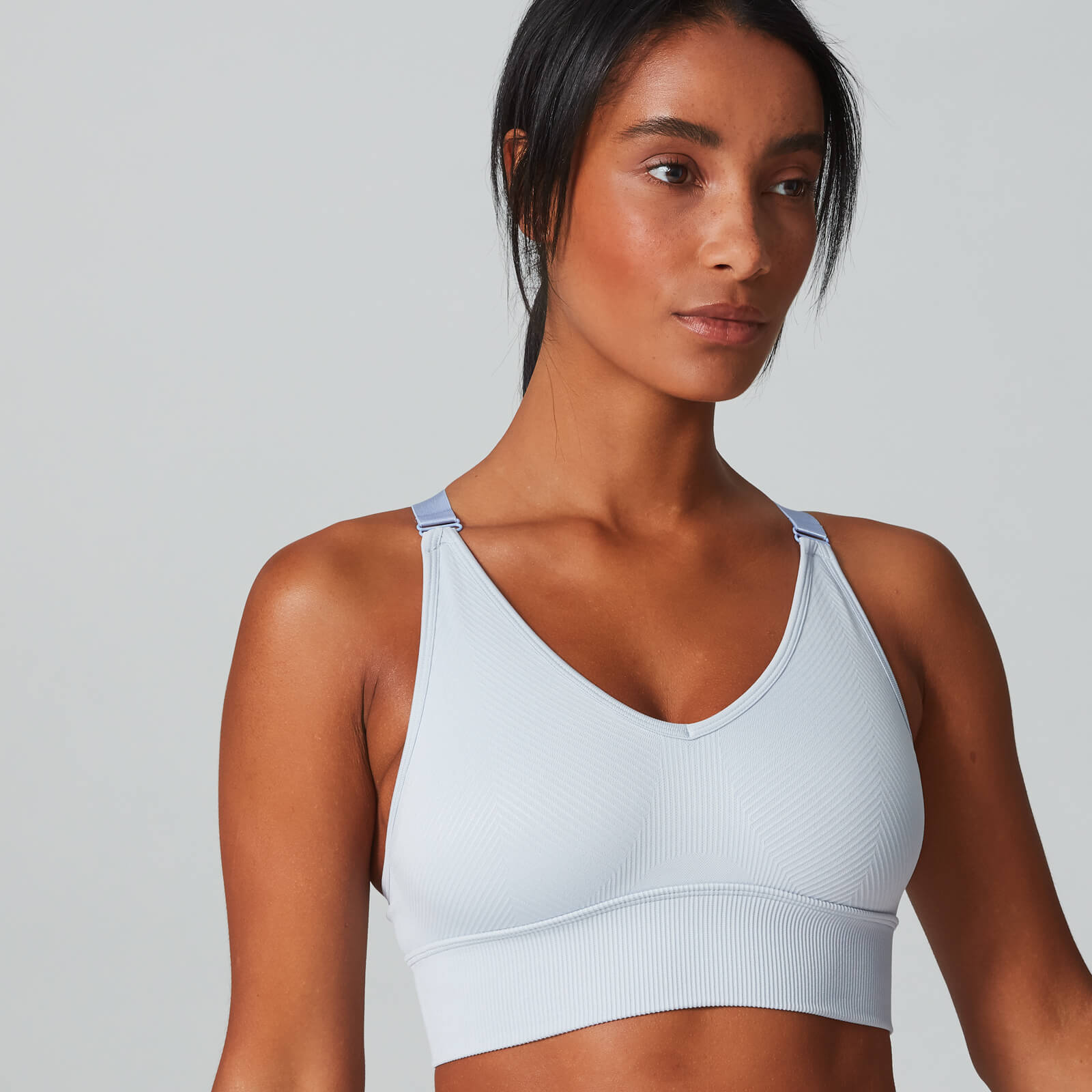 seamless sports bra