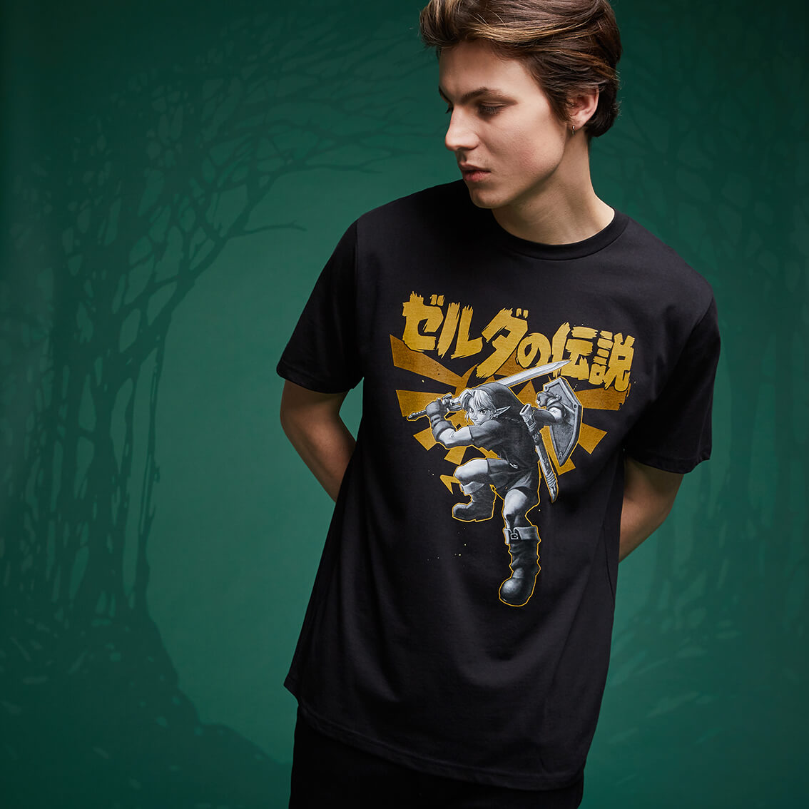 Legend Of Zelda Link Kanji T Shirt Black Clothing Zavvi Us