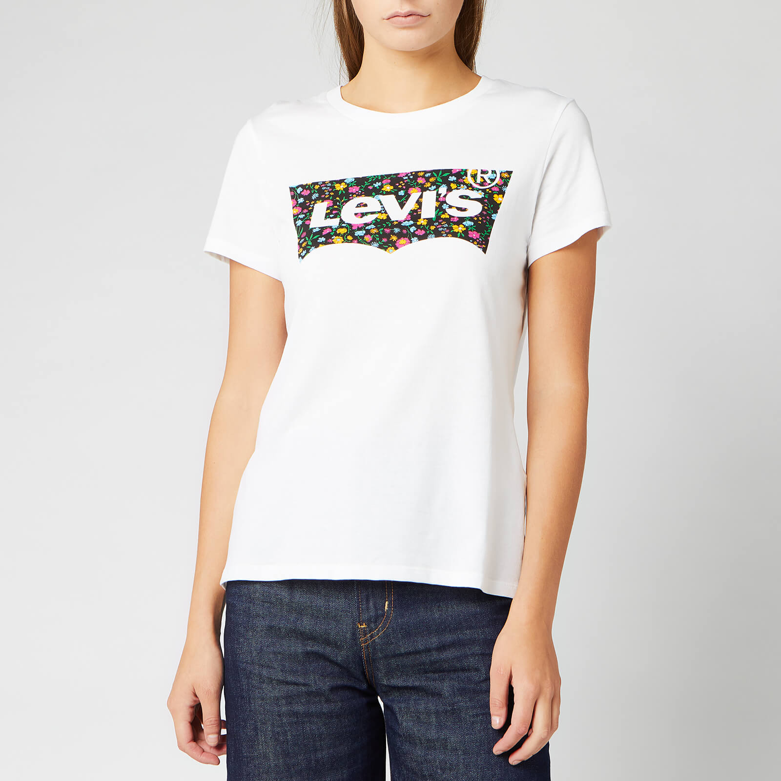 levis written t shirt