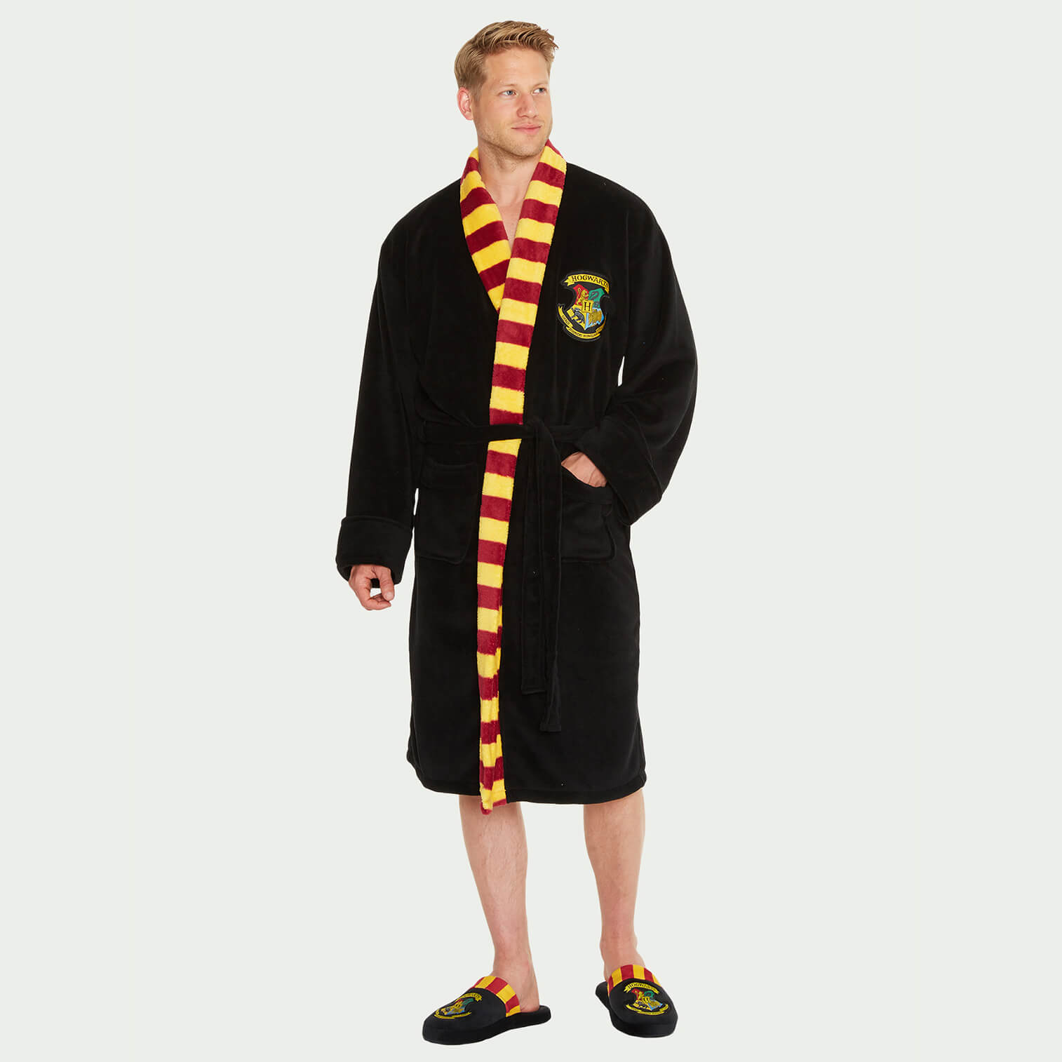 Harry Potter Hogwarts Black Fleece Robe With Scarf Mens My Geek Box Us