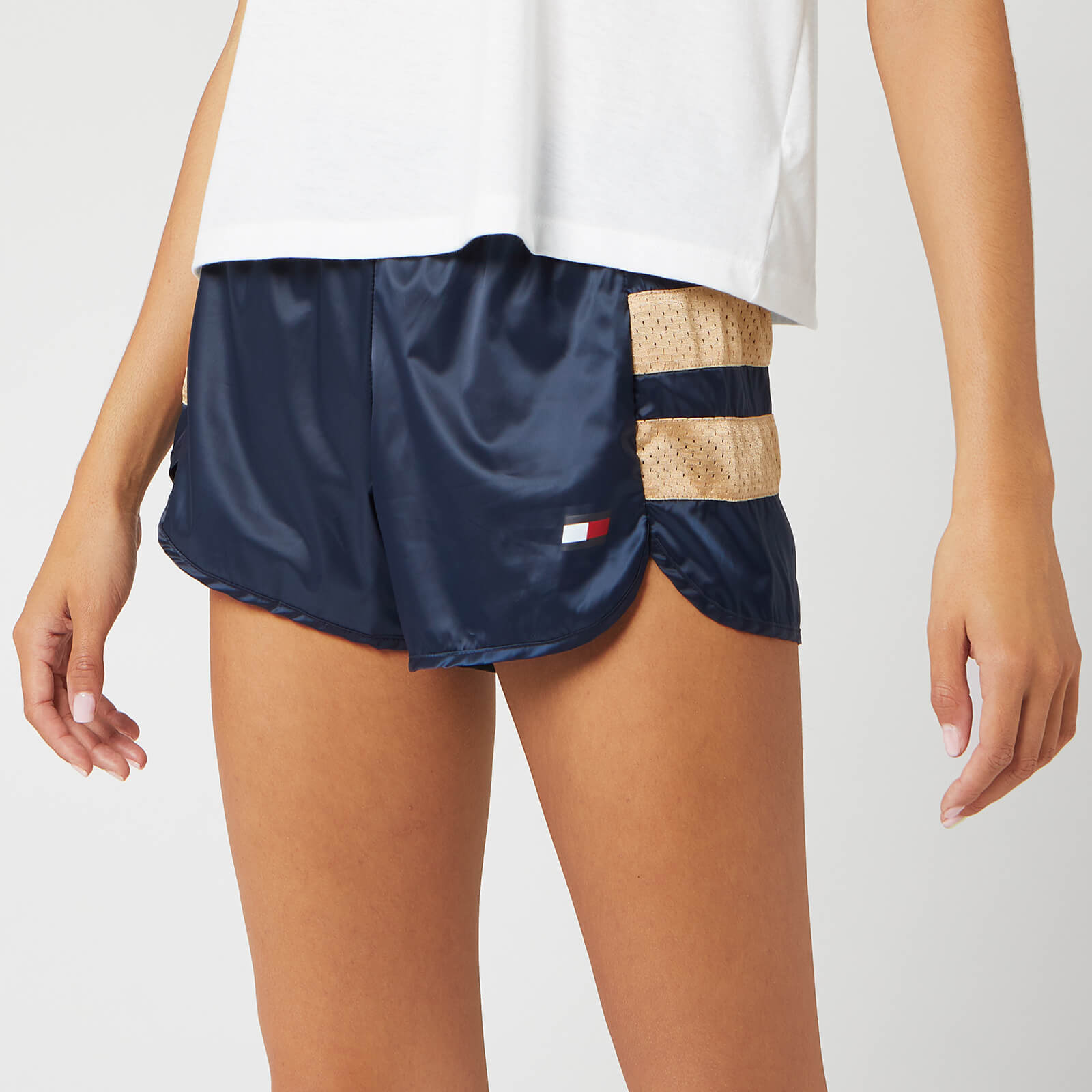 tommy hilfiger sports shorts