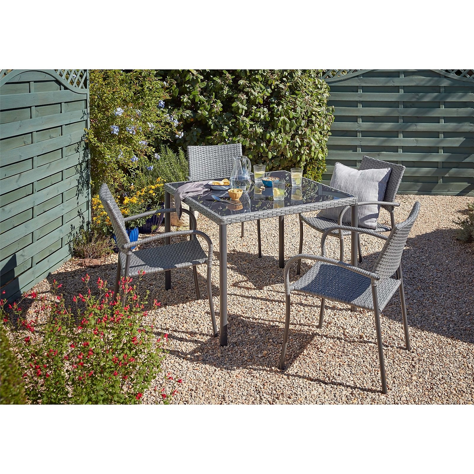 Bambrick 4 Seater Garden Dining Set