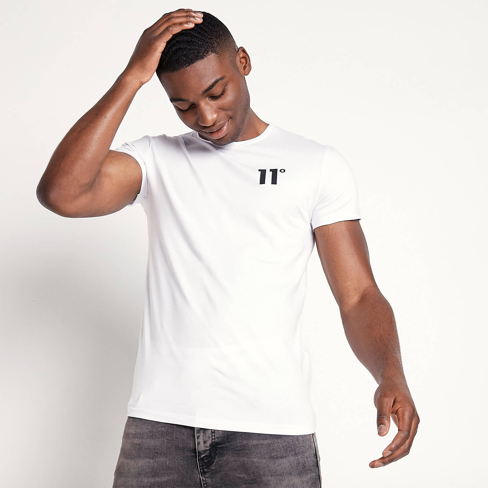 11 Degrees Core Muscle Fit T-Shirt 