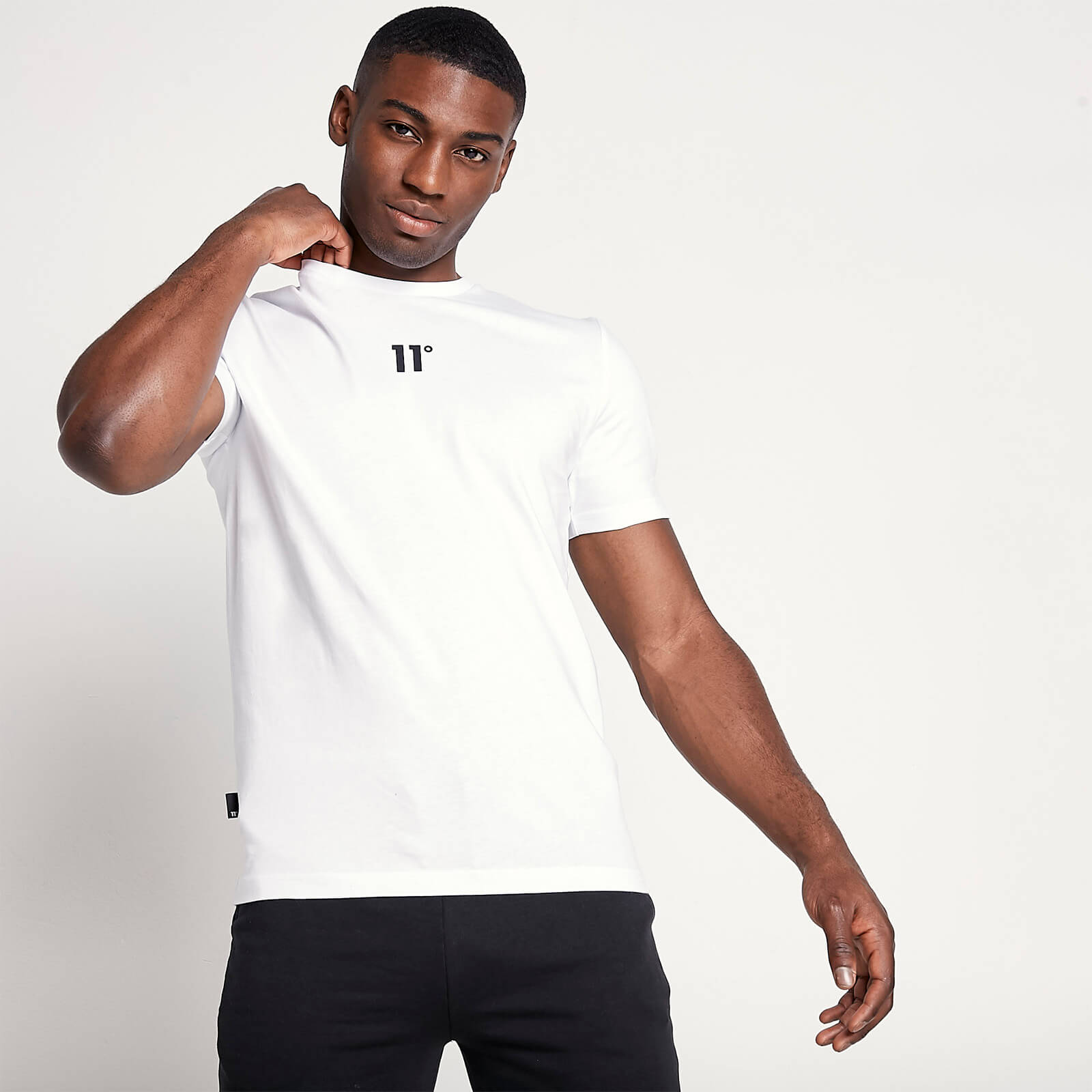 11 degrees white t shirt
