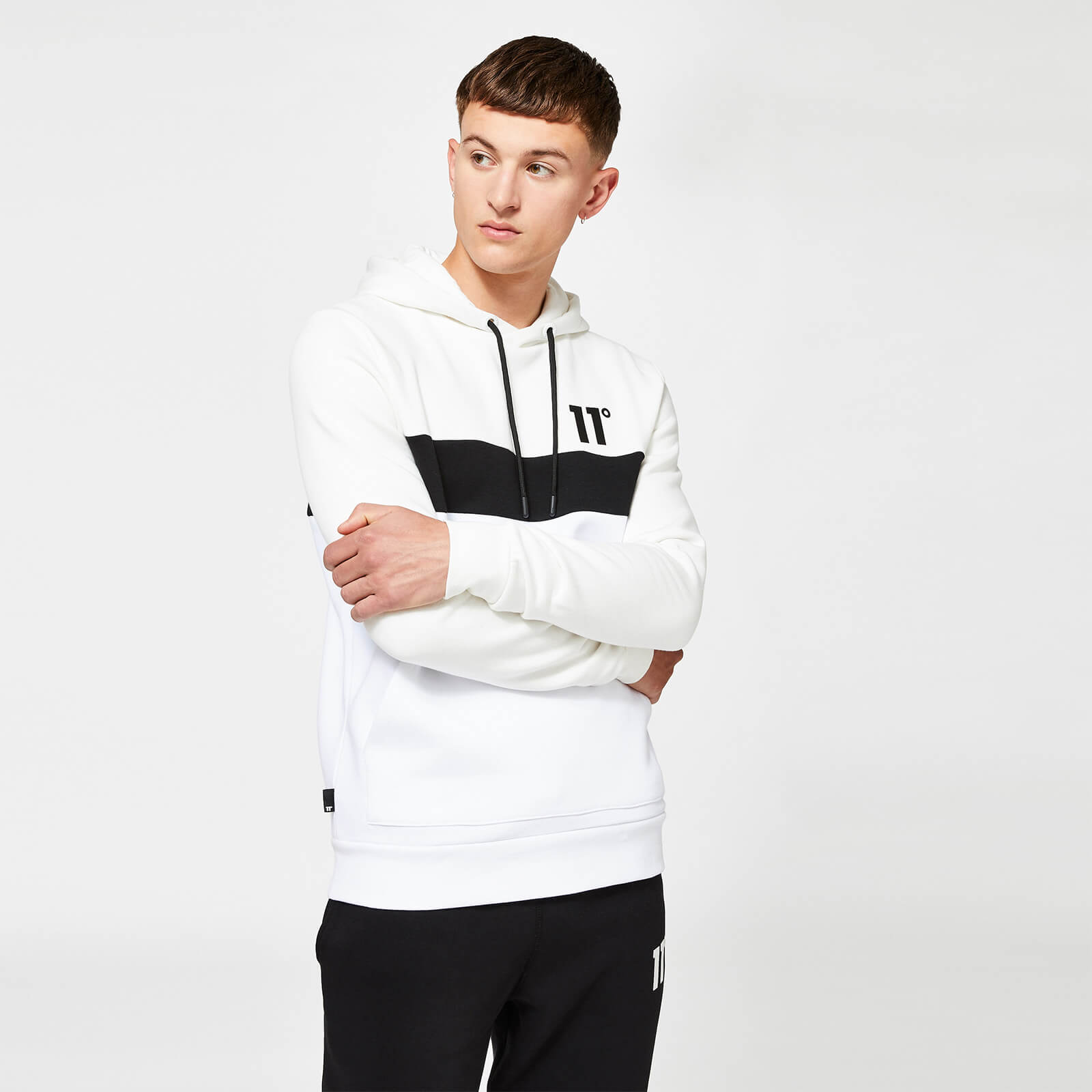 Sudadera con Capucha y Panel Triple - Blanco / Blanco Coco / Negro | 11  Degrees ES