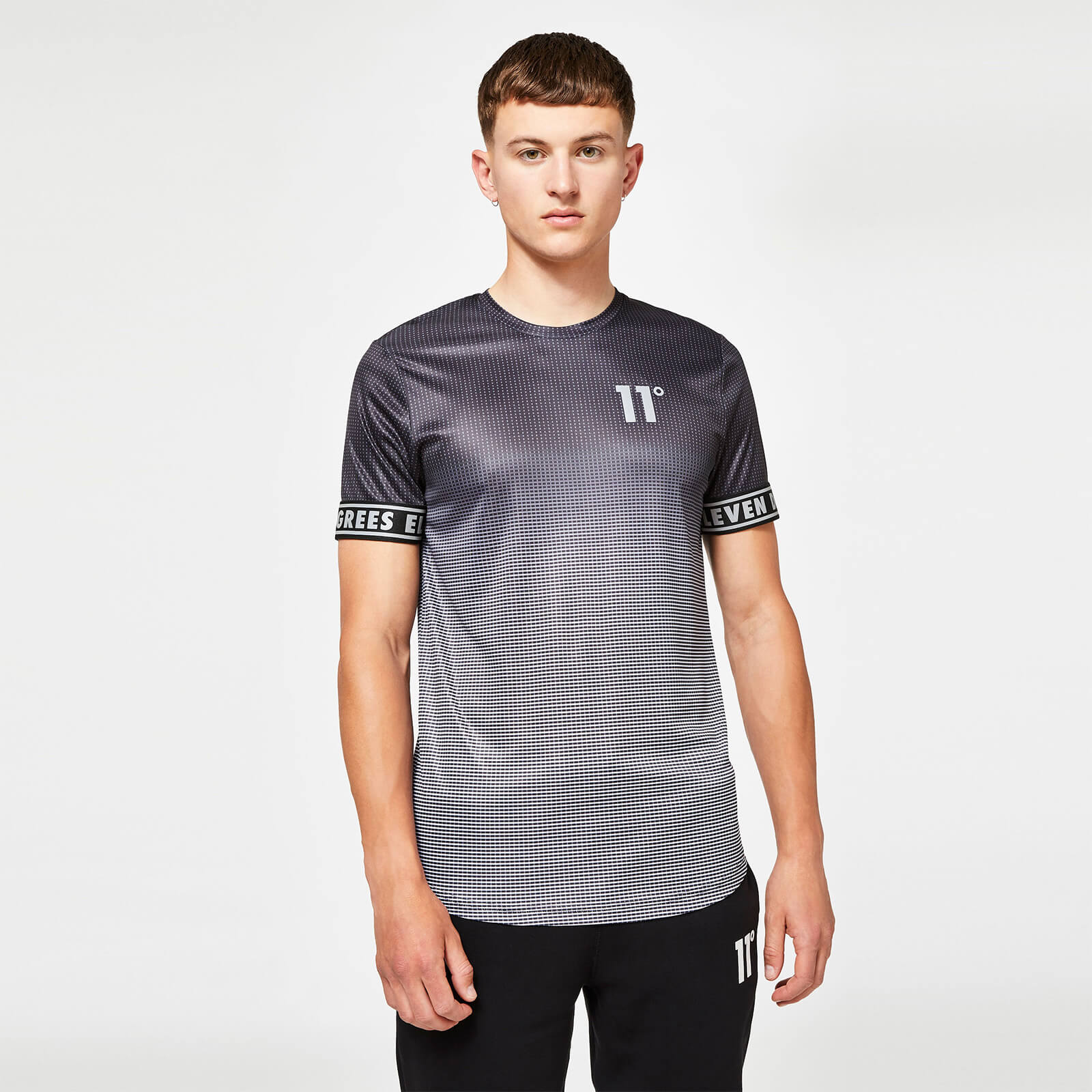 11 Degrees Geo Fade Muscle Fit Short 