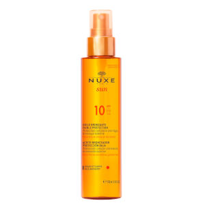 Aceite bronceador de cara y cuerpo de NUXE Sun SPF 10 (150ml) - Exclusivo