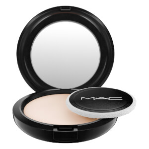 Poudre matifiante de MAC (teintes variées)