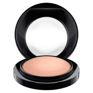 MAC Mineralize Blush -poskipuna (useita sävyjä)
