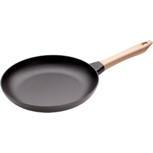 Staub Round Frying Pan with Beech Wood Handle - Black - 28cm